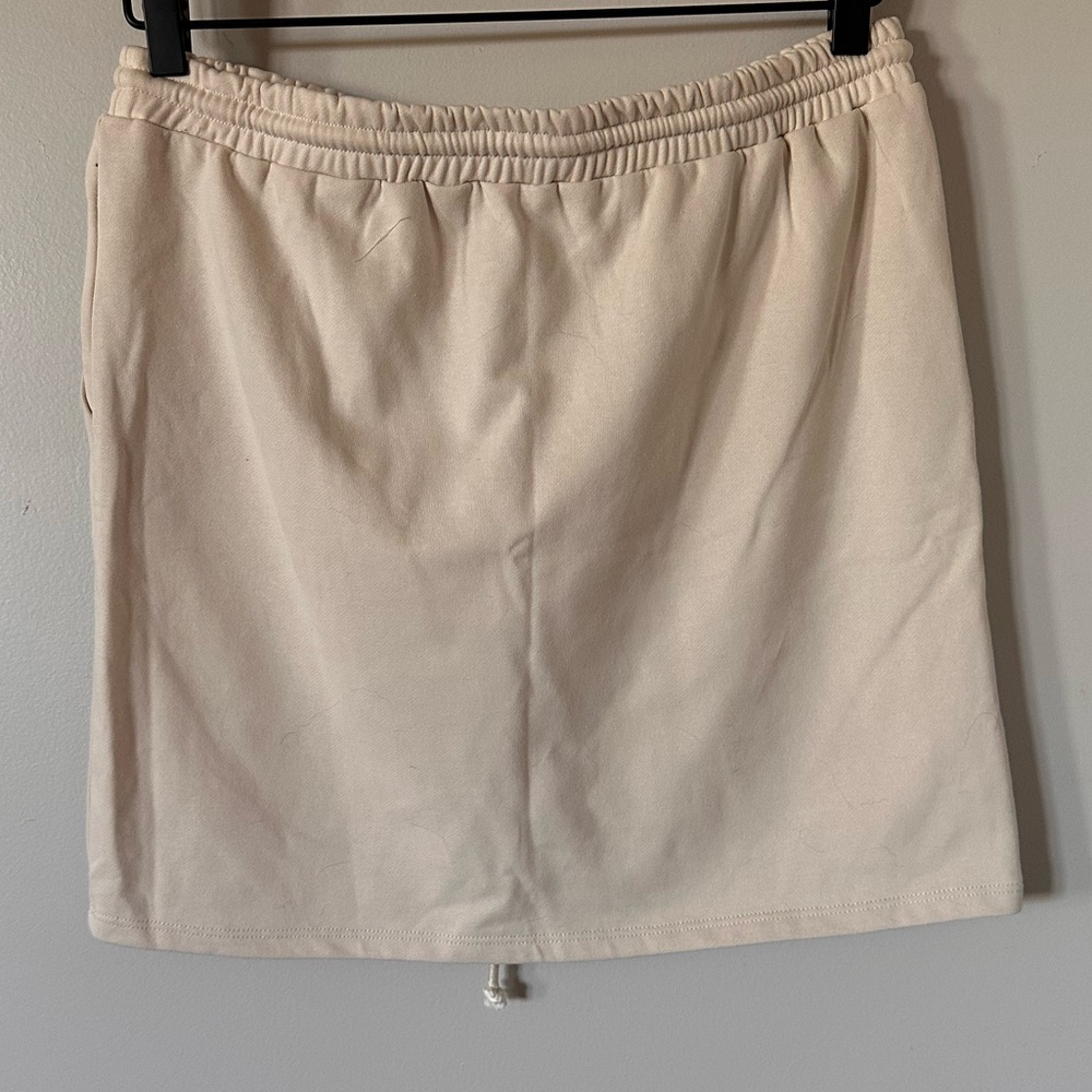 Hem & Thread Women's French Terry Drawstring Skirt - Picture 4 of 6